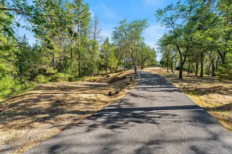 3620 Demaray Drive Grants Pass OR 97527