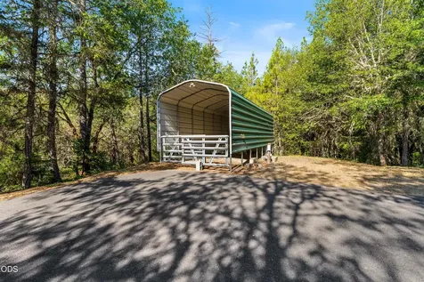 3620 Demaray Drive Grants Pass OR 97527