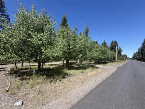 55869 Black Duck Road Bend OR 97707
