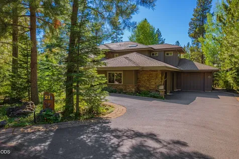 57733 Wallowa Loop Sunriver OR 97707