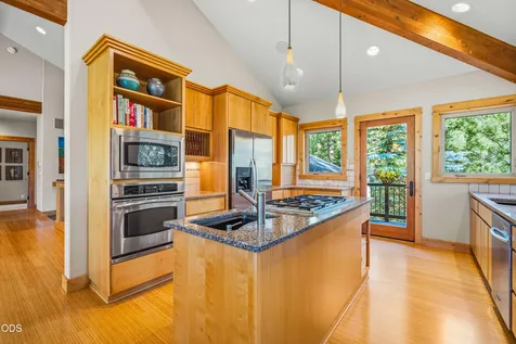 57733 Wallowa Loop Sunriver OR 97707