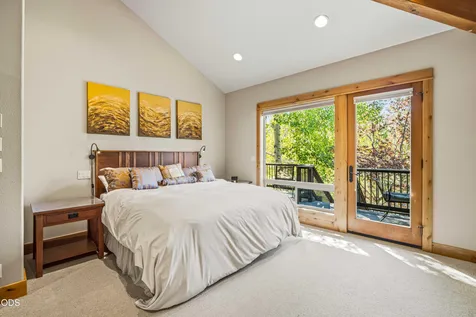57733 Wallowa Loop Sunriver OR 97707