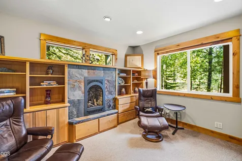 57733 Wallowa Loop Sunriver OR 97707