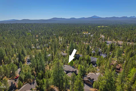 57733 Wallowa Loop Sunriver OR 97707