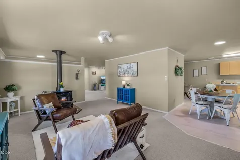 3099 NW Williams Way Redmond OR 97756
