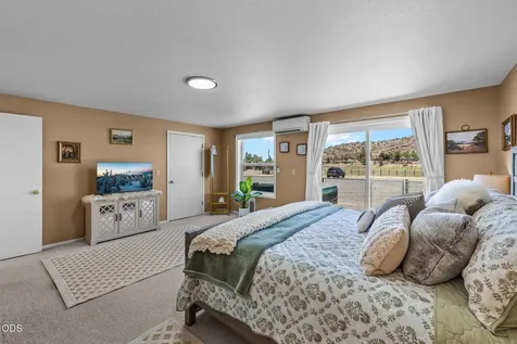 3099 NW Williams Way Redmond OR 97756