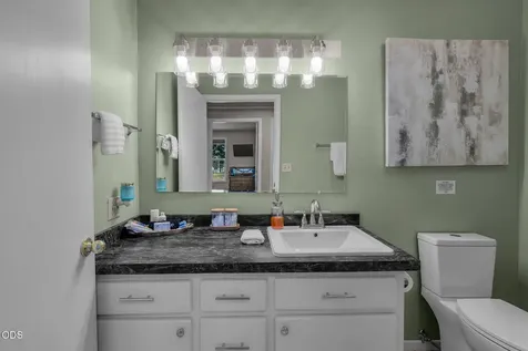 3099 NW Williams Way Redmond OR 97756