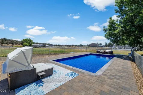3099 NW Williams Way Redmond OR 97756