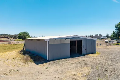 3099 NW Williams Way Redmond OR 97756