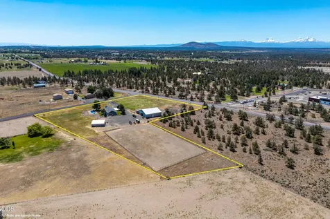 3099 NW Williams Way Redmond OR 97756