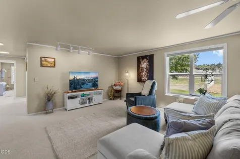 3099 NW Williams Way Redmond OR 97756