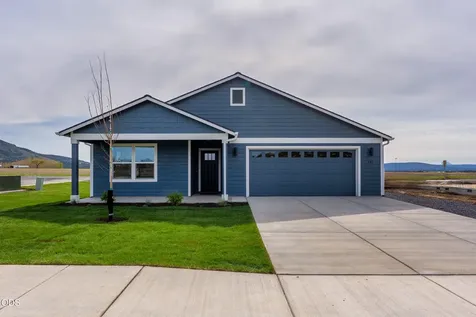 201 SE Peppermint Loop Culver OR 97734
