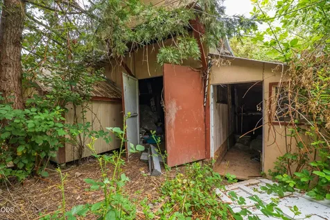 10216 W Evans Creek Road Rogue River OR 97537