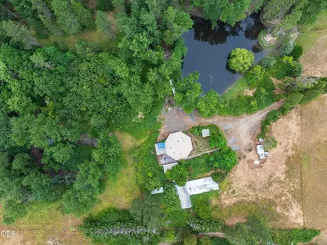 10216 W Evans Creek Road Rogue River OR 97537