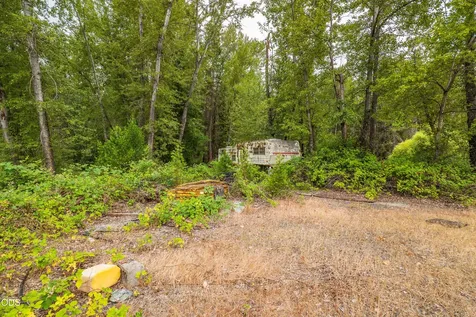 10216 W Evans Creek Road Rogue River OR 97537