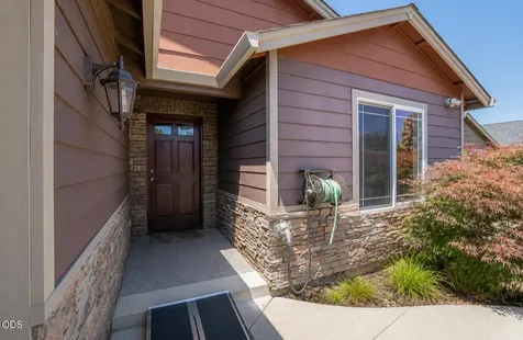 7431 Jerae Place White City OR 97503
