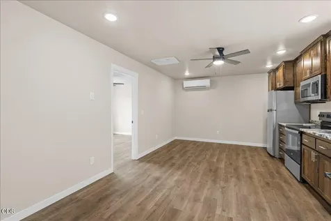 7869 Houston Loop White City OR 97503