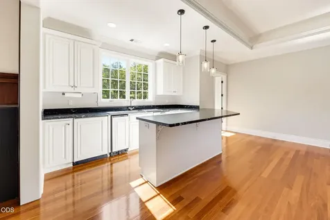 4244 Griffin Creek Road Medford OR 97501