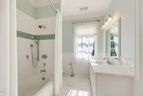 4244 Griffin Creek Road Medford OR 97501