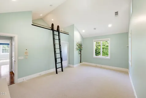 4244 Griffin Creek Road Medford OR 97501