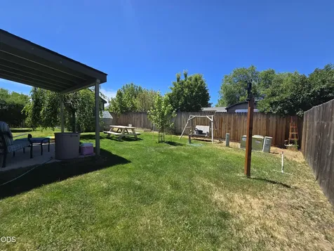 346 SW Dover Lane Metolius OR 97741