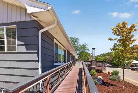 203 N Humbolt Street Canyon City OR 97820