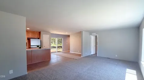 16164 Leona Lane La Pine OR 97739
