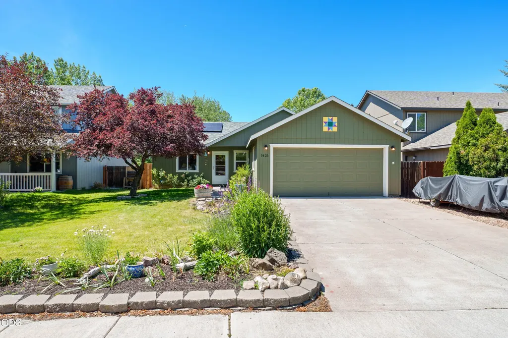 1425 SW 31st Street Redmond OR 97756
