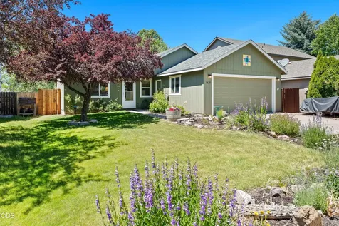 1425 SW 31st Street Redmond OR 97756