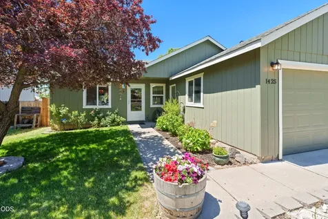 1425 SW 31st Street Redmond OR 97756