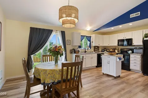 1425 SW 31st Street Redmond OR 97756