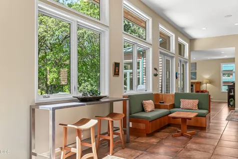 13587 Or-238 Jacksonville OR 97530