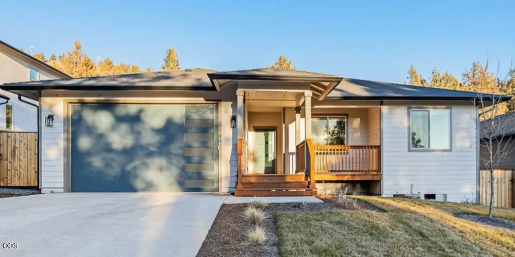 1161 W Ridge Drive Klamath Falls OR 97601