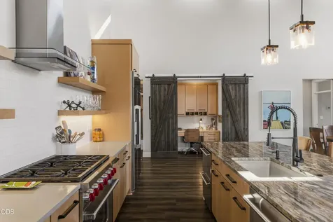 471 E Diamond Peak Avenue Sisters OR 97759