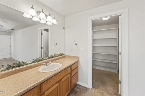 2550 SW Elmer Nelson Lane Grants Pass OR 97527