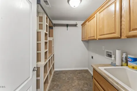 2550 SW Elmer Nelson Lane Grants Pass OR 97527