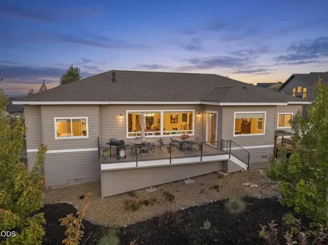 257 Highland Meadow Loop Redmond OR 97756