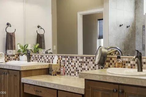 257 Highland Meadow Loop Redmond OR 97756