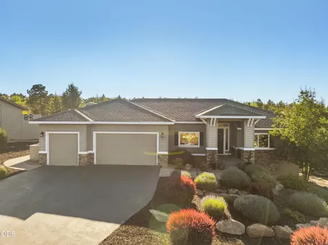 257 Highland Meadow Loop Redmond OR 97756