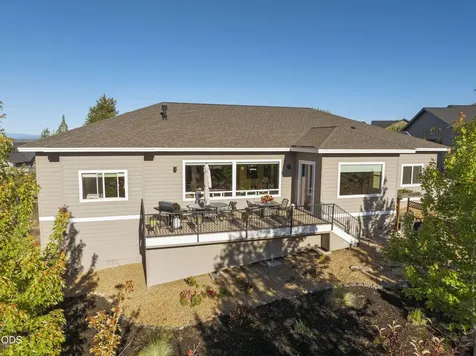 257 Highland Meadow Loop Redmond OR 97756