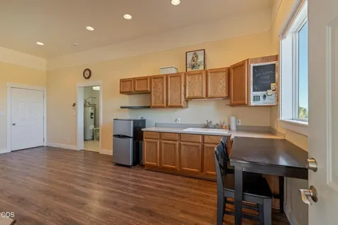 13753 SW Sego Lily Road Powell Butte OR 97753
