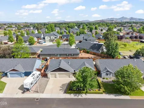 2035 NW Kilnwood Lane Redmond OR 97756