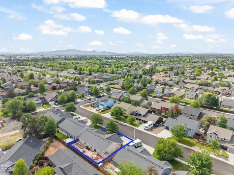 2035 NW Kilnwood Lane Redmond OR 97756