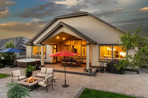 3087 NW Hidden Ridge Drive Bend OR 97703