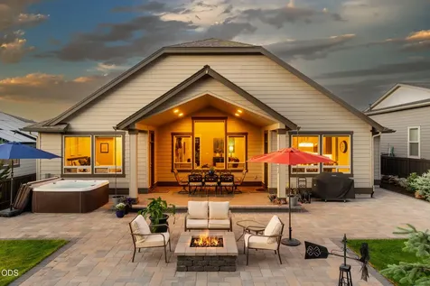 3087 NW Hidden Ridge Drive Bend OR 97703