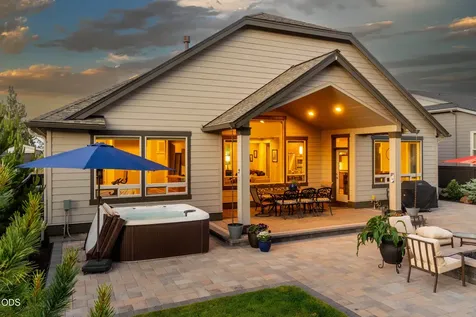 3087 NW Hidden Ridge Drive Bend OR 97703