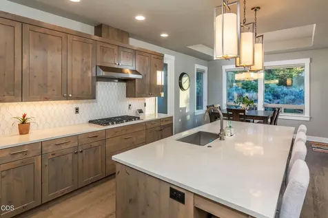 3087 NW Hidden Ridge Drive Bend OR 97703