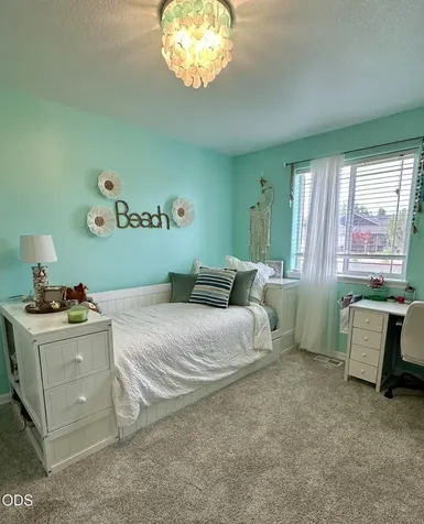 2142 NW Elm Avenue Redmond OR 97756