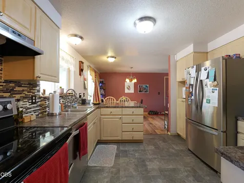 10 Quail Run Drive Shady Cove OR 97539