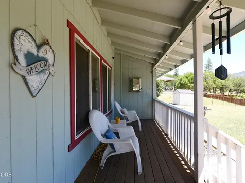 10 Quail Run Drive Shady Cove OR 97539